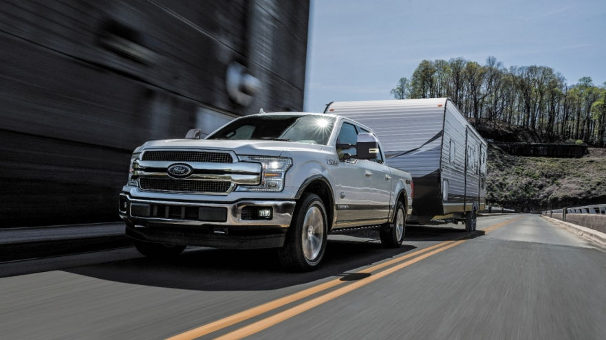 Ford Drops 30mpg F-150 Bombshell, with Best-In-Class Towing Capacity