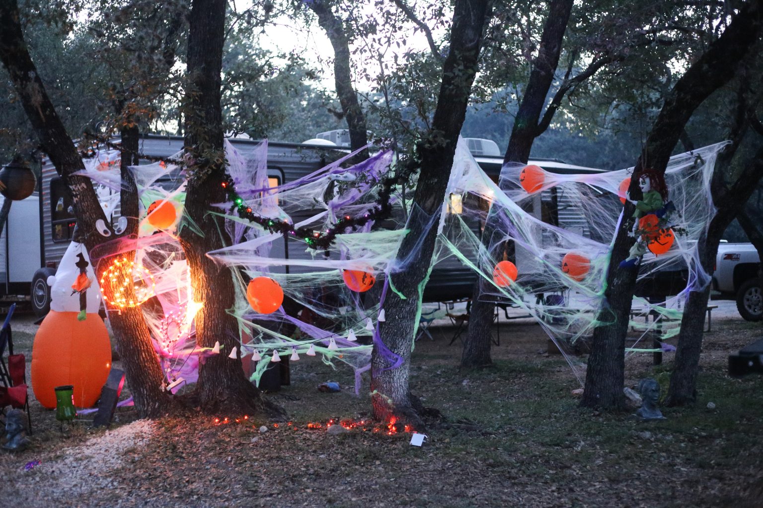 Spooktacular Halloween Campgrounds & Fall Activities