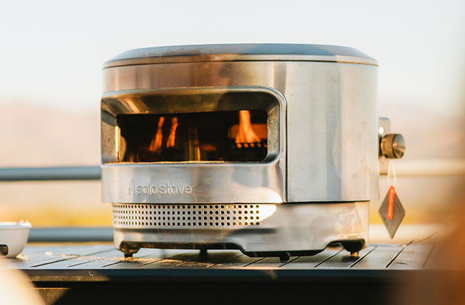 Solo Stove Pi – a New Wood-Burning Outdoor Pizza Oven