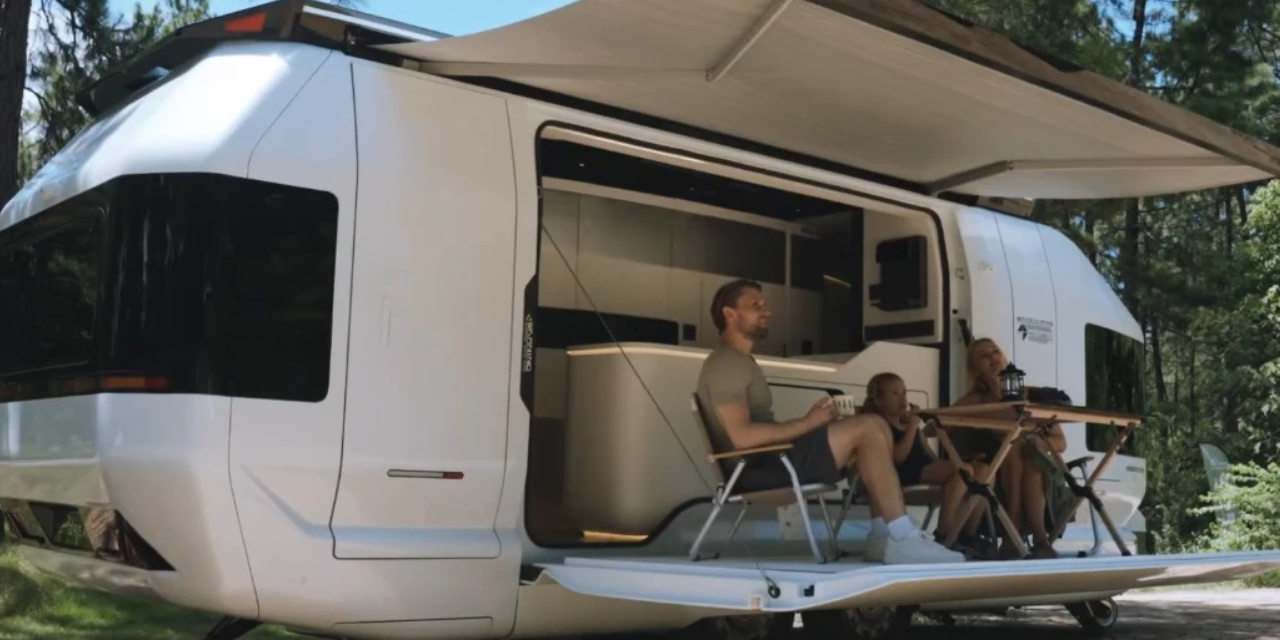 Skydream Launches “Space Camping” Trailer in U.S. Debut