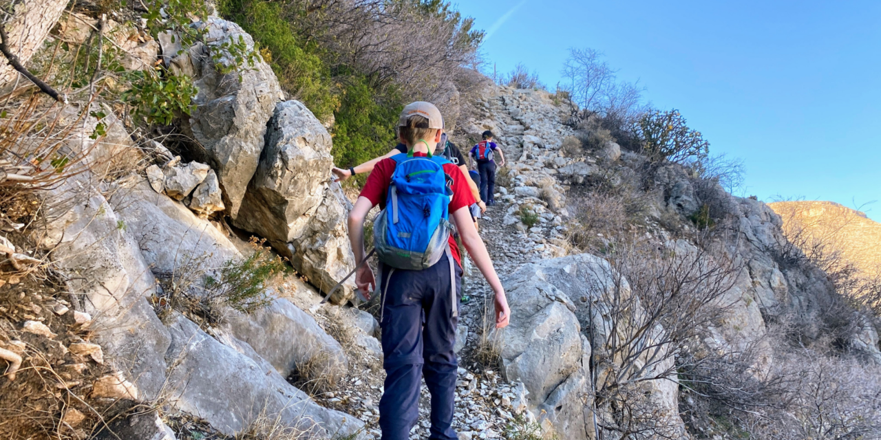 Hiking With Kids: 10 Tips to Make Family Hikes More Fun