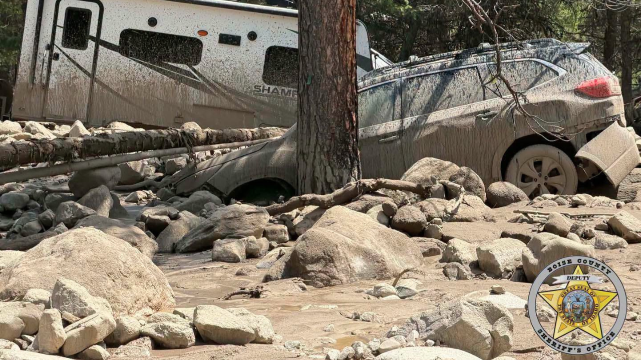 Flash Flood Buries RVs in Idaho’s Grandjean Campground